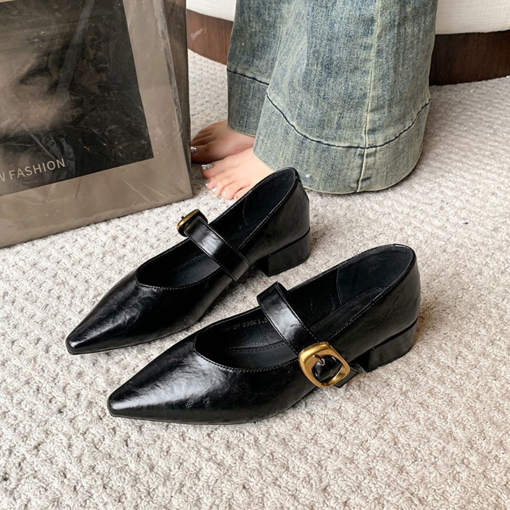 ポインテッドトゥ太ストラップパンプス|オフィスカジュアル レディース 通販【ミレジェネ】