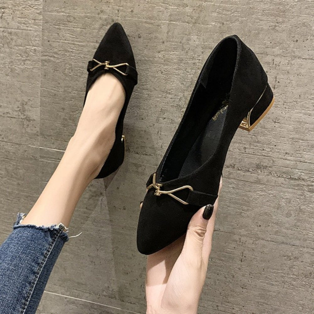 ビットベルト風スエードパンプス|オフィスカジュアル レディース 通販【ミレジェネ】