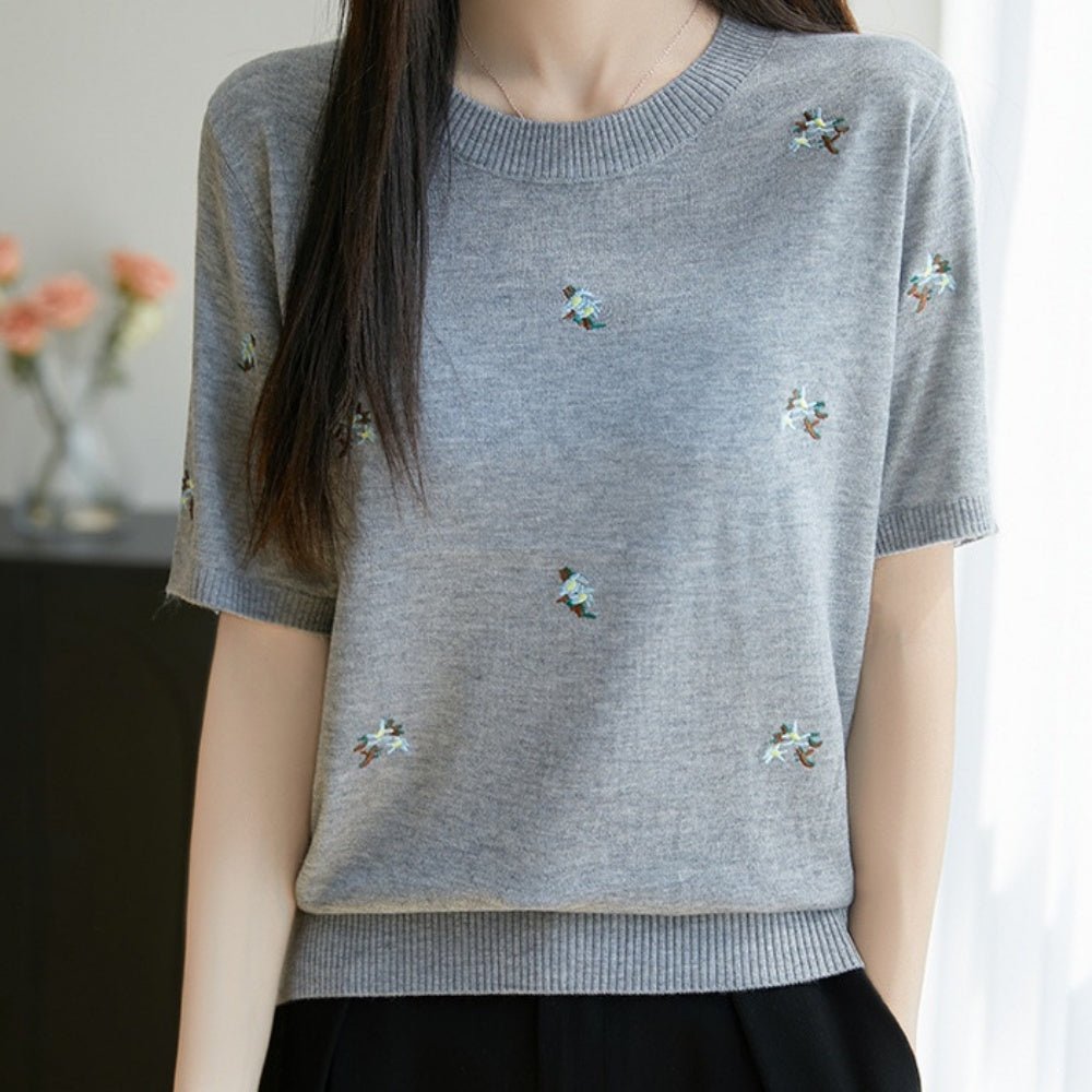 花柄刺繍ニットトップス|オフィスカジュアル レディース 通販【ミレジェネ】