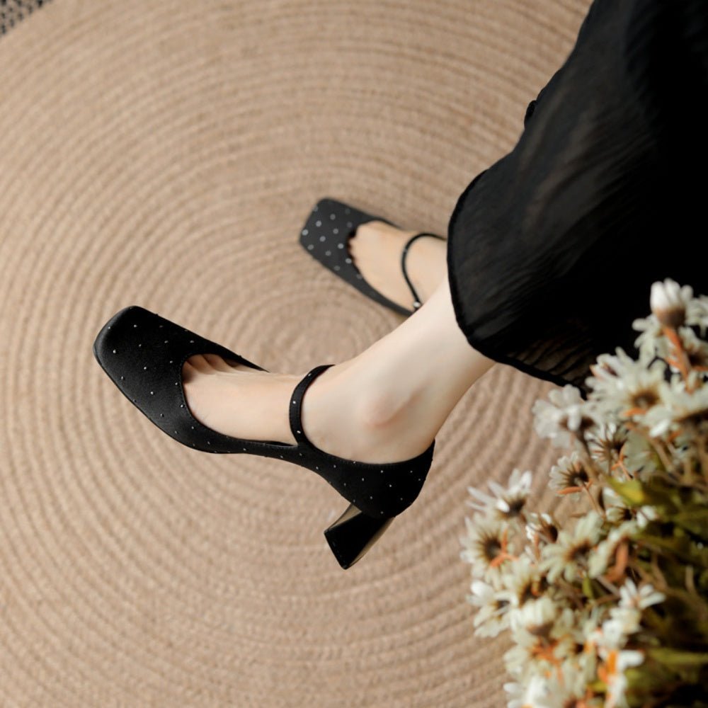 ラメドットスクエアトゥストラップパンプス|オフィスカジュアル レディース 通販【ミレジェネ】