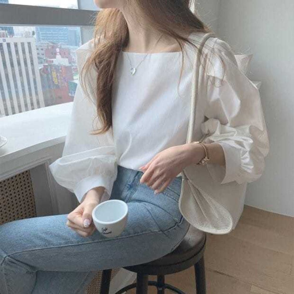 スクエアネックパフスリーブブラウス|オフィスカジュアル レディース 通販 Millennial Generation【ミレジェネ】