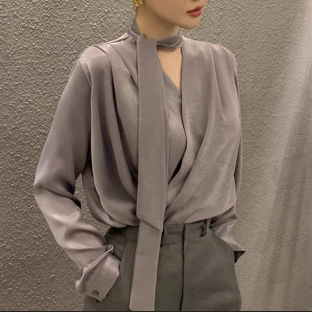 スカーフ付きVネックブラウス|オフィスカジュアル レディース 通販【ミレジェネ】