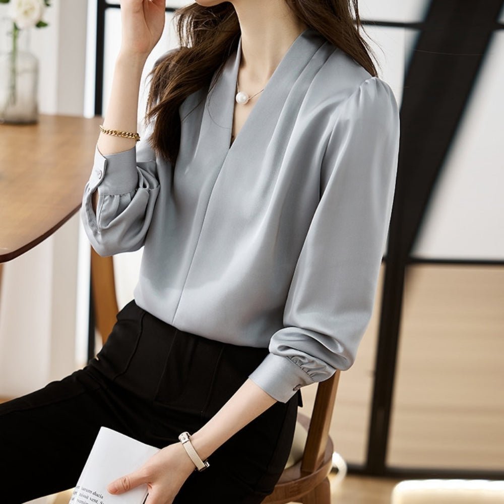 Vネックベーシックブラウス|オフィスカジュアル レディース 通販【ミレジェネ】