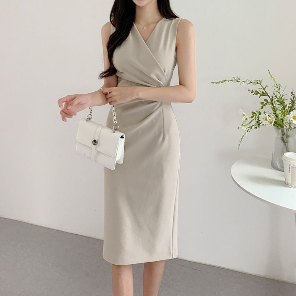 Vネックサイドタックワンピース|オフィスカジュアル レディース 通販【ミレジェネ】