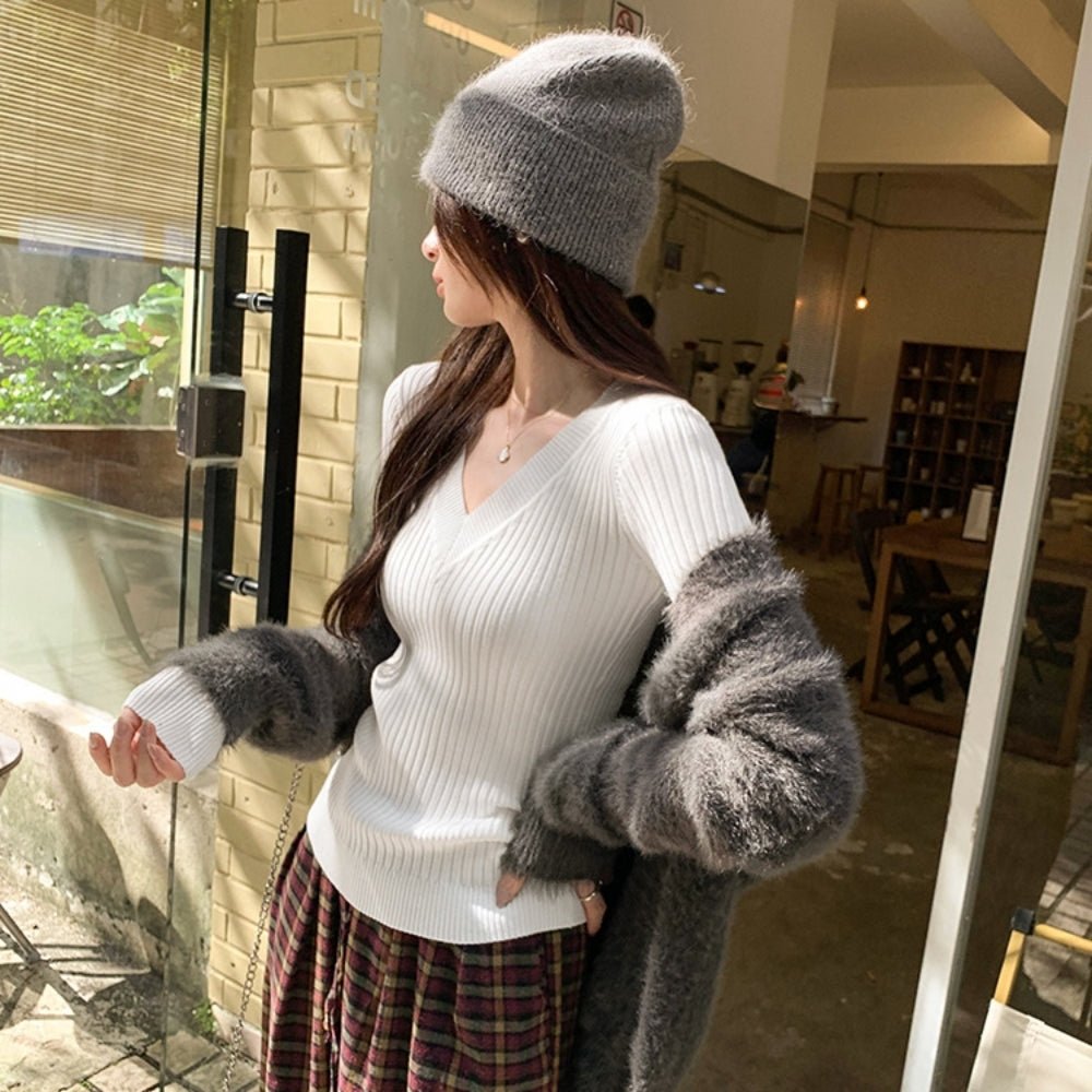 Vネックスリムリブニットトップス|オフィスカジュアル レディース 通販【ミレジェネ】