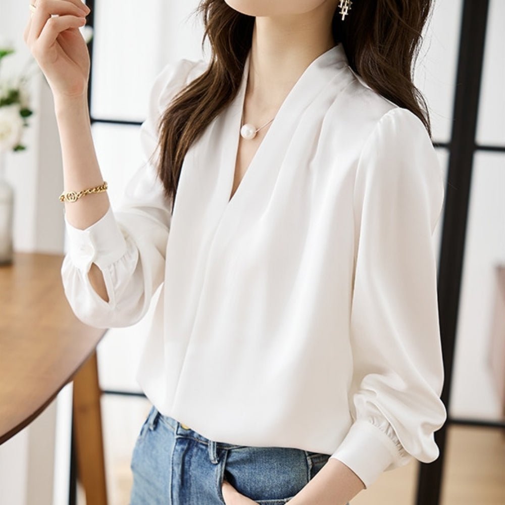 Vネックベーシックブラウス|オフィスカジュアル レディース 通販【ミレジェネ】