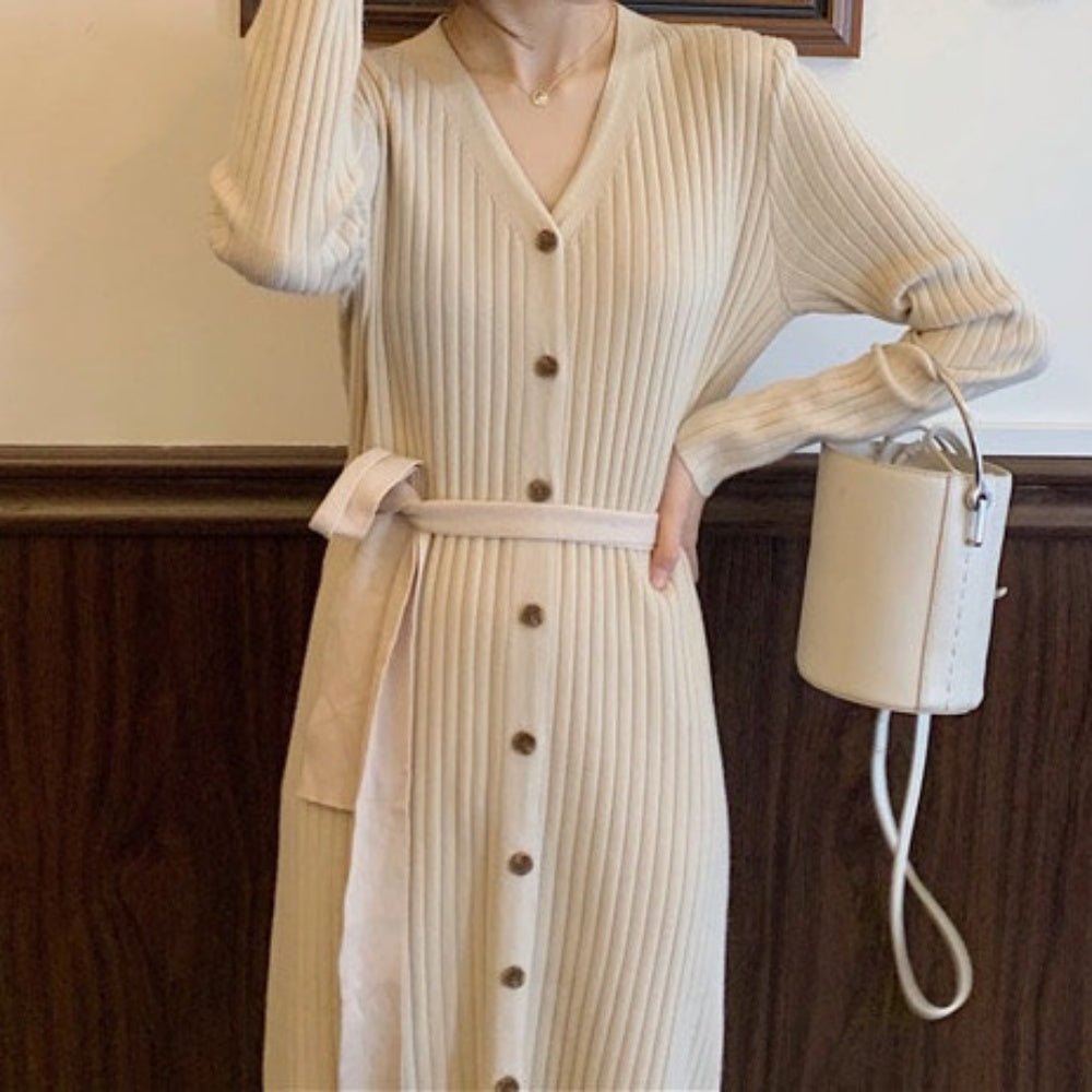フロントボタンVネックニットワンピース|オフィスカジュアル レディース 通販【ミレジェネ】