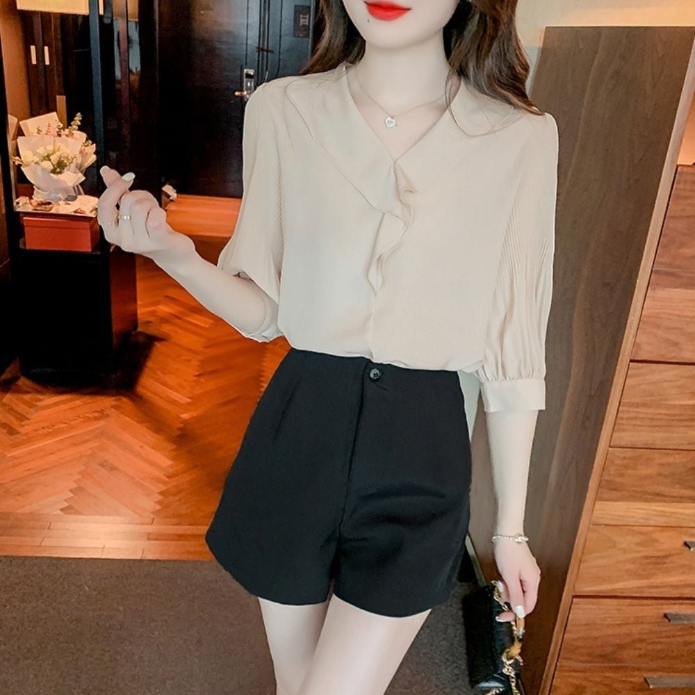 プリーツ袖フリルVネックブラウス|オフィスカジュアル レディース 通販【ミレジェネ】