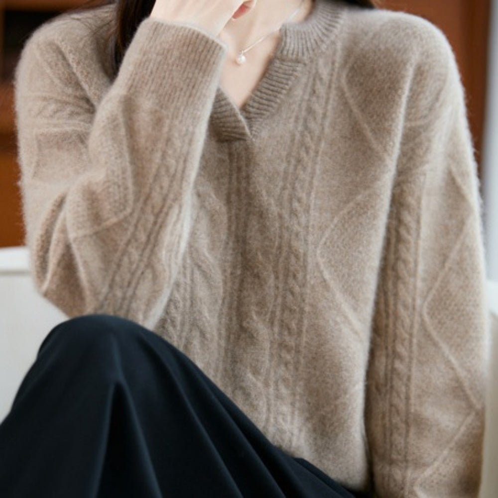 ウールケーブルVネックニット|オフィスカジュアル レディース 通販【ミレジェネ】