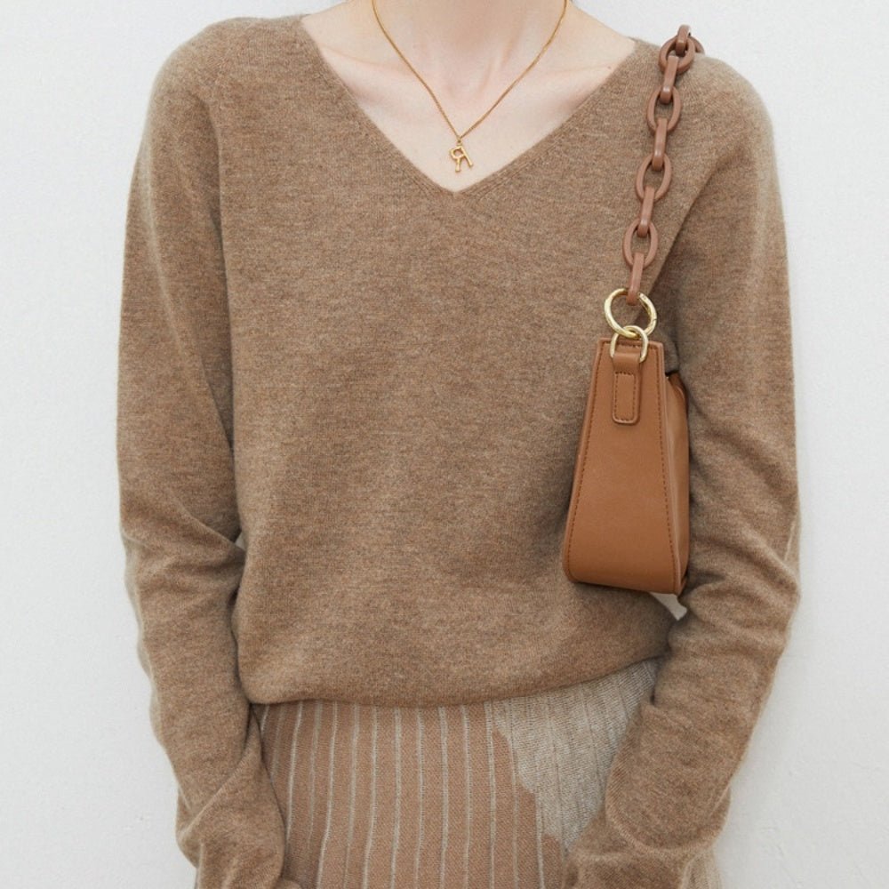 Vネックウールトップス|オフィスカジュアル レディース 通販【ミレジェネ】