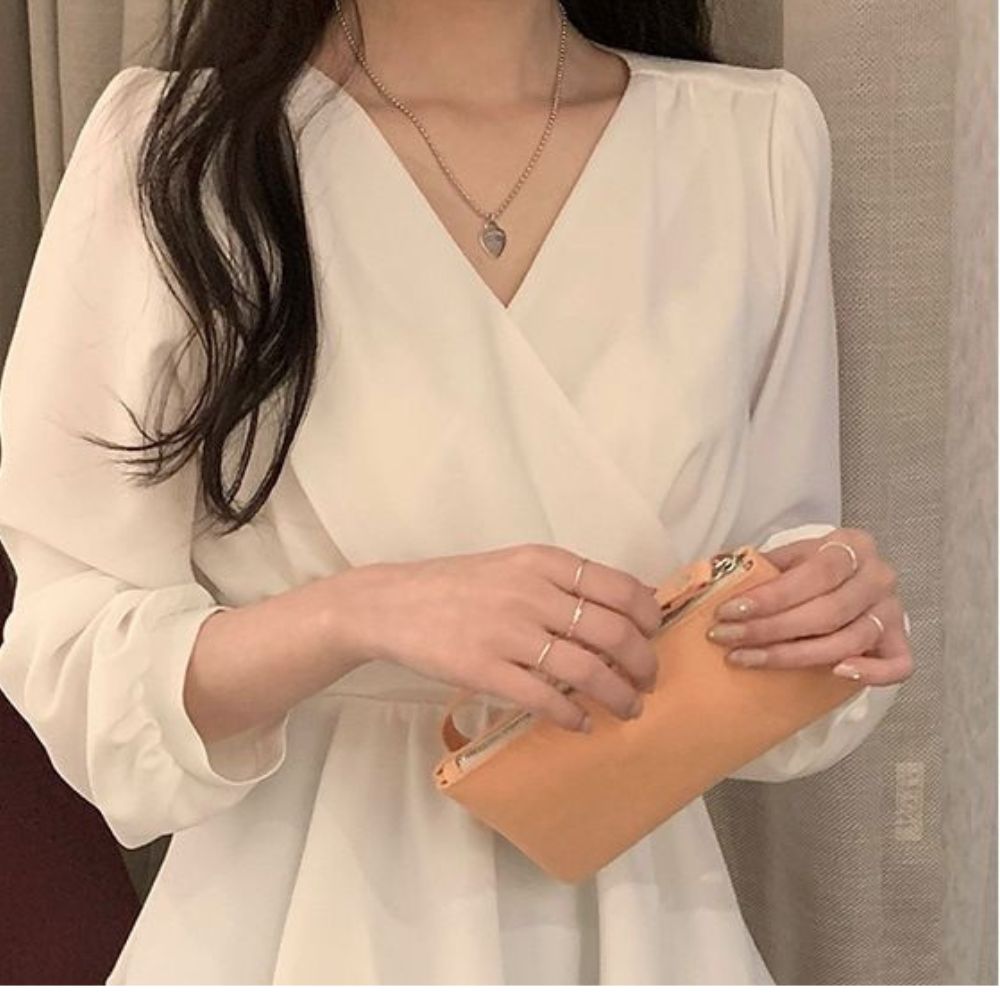 Vネックシフォンシャツ|オフィスカジュアル レディース 通販【ミレジェネ】