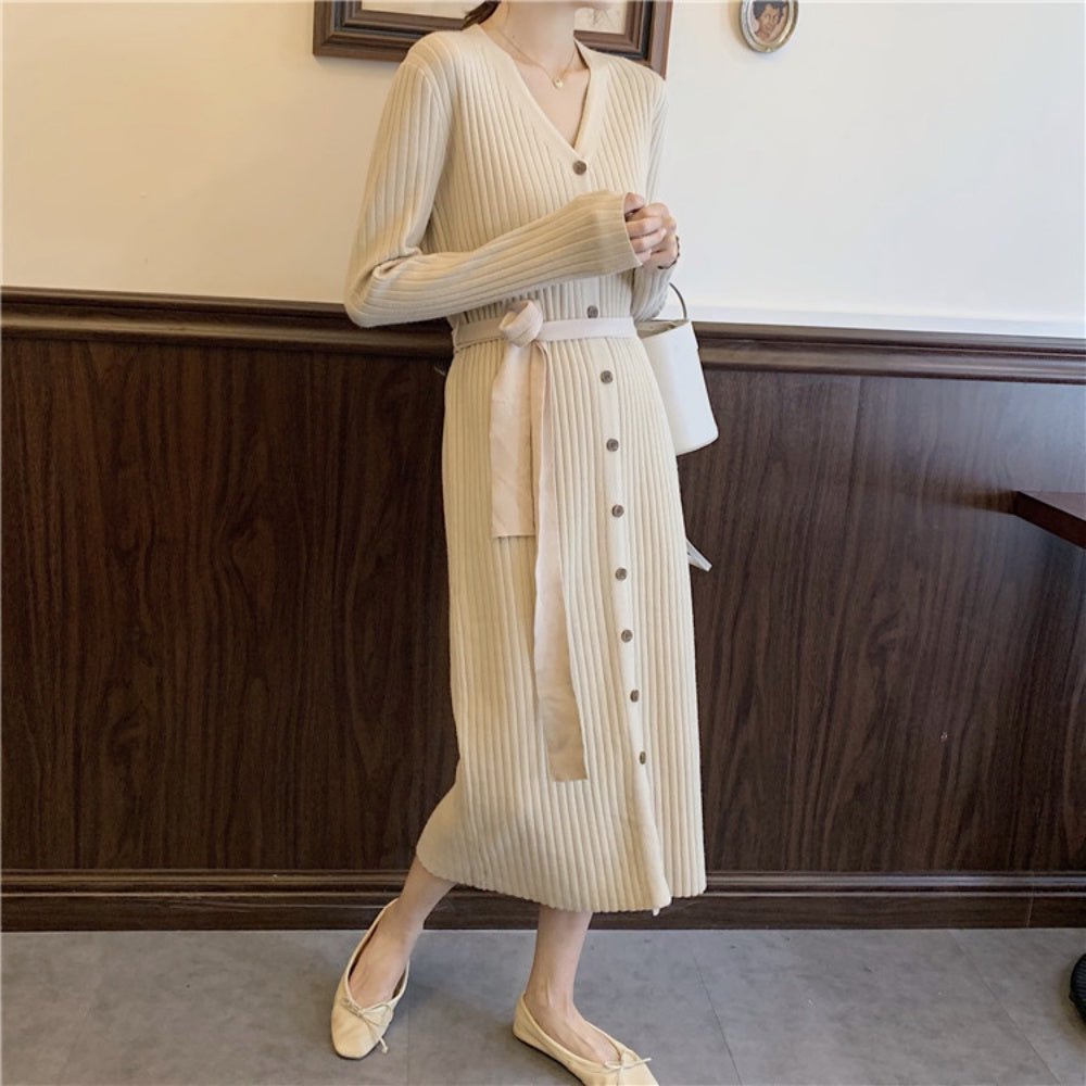 フロントボタンVネックニットワンピース|オフィスカジュアル レディース 通販【ミレジェネ】