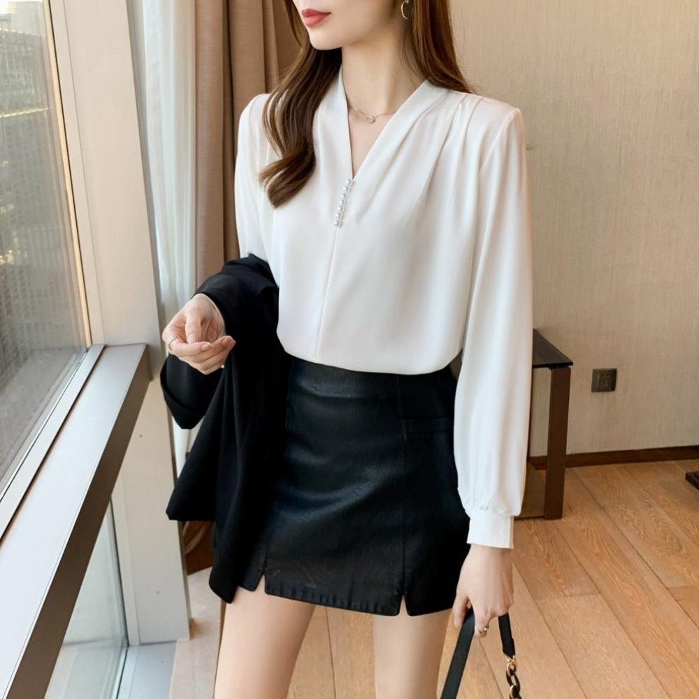 Vネックパール付ブラウス|オフィスカジュアル レディース 通販 Millennial Generation【ミレジェネ】