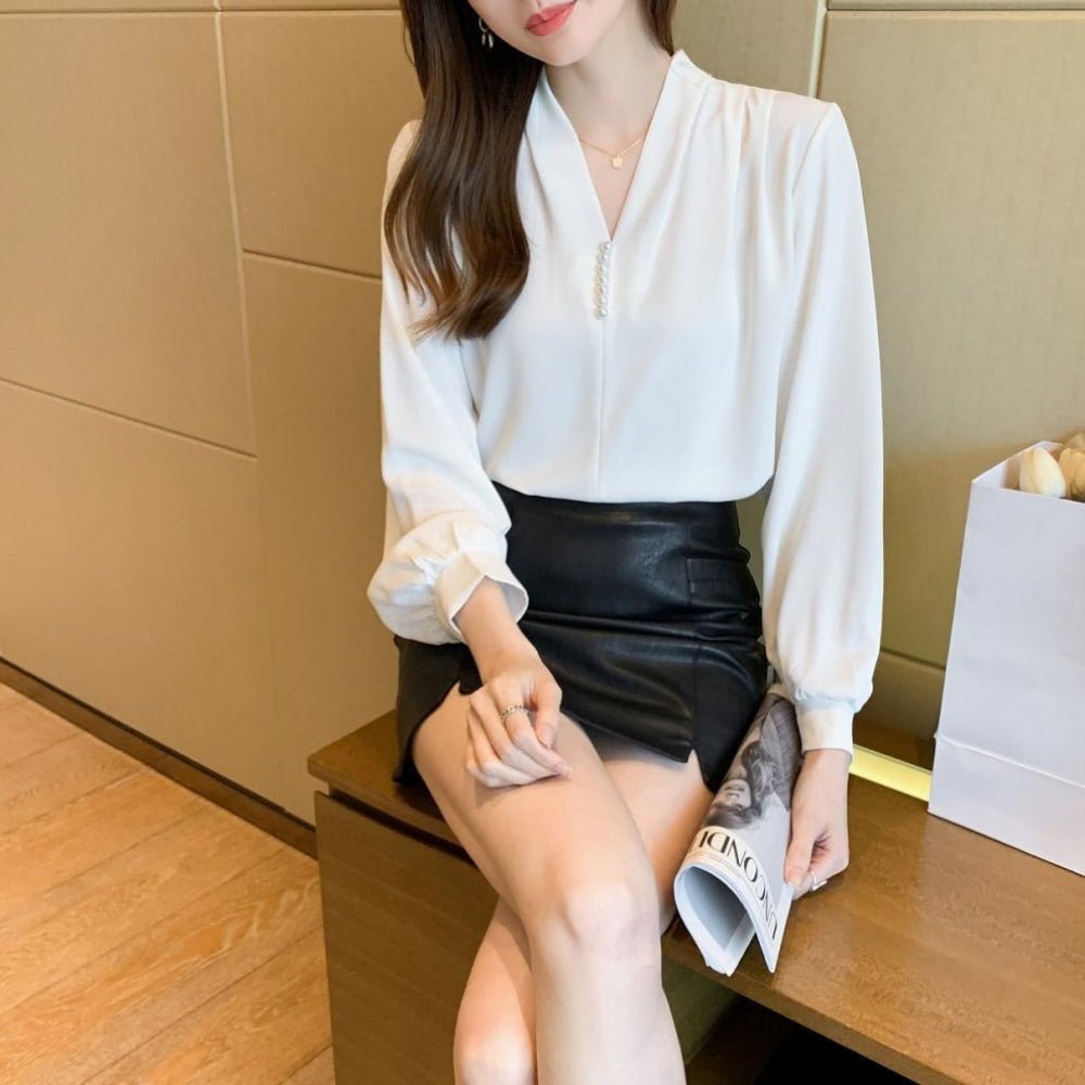 Vネックパール付ブラウス|オフィスカジュアル レディース 通販 Millennial Generation【ミレジェネ】