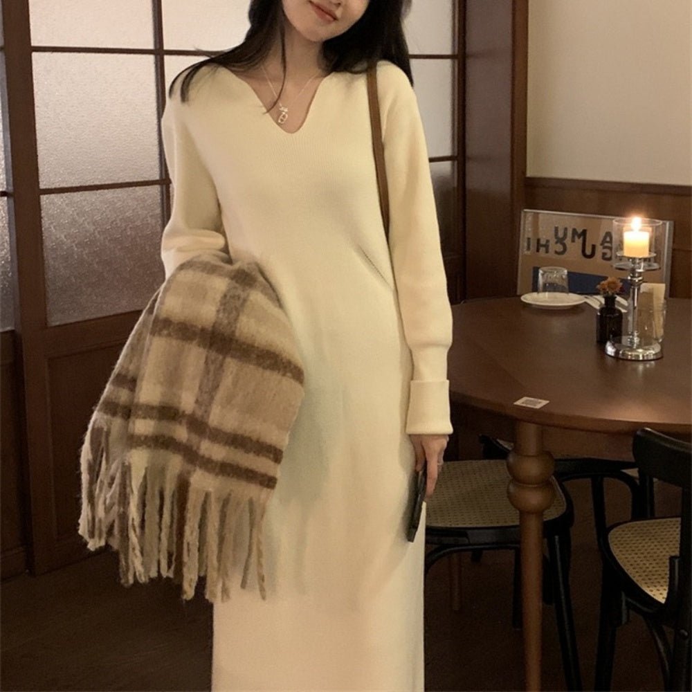 Vネックニットワンピース|オフィスカジュアル レディース 通販【ミレジェネ】