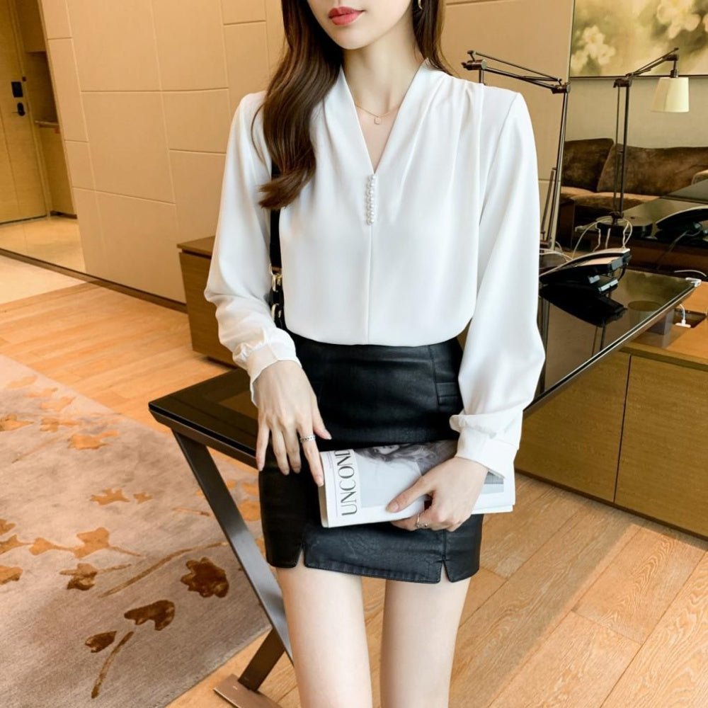 Vネックパール付ブラウス|オフィスカジュアル レディース 通販 Millennial Generation【ミレジェネ】