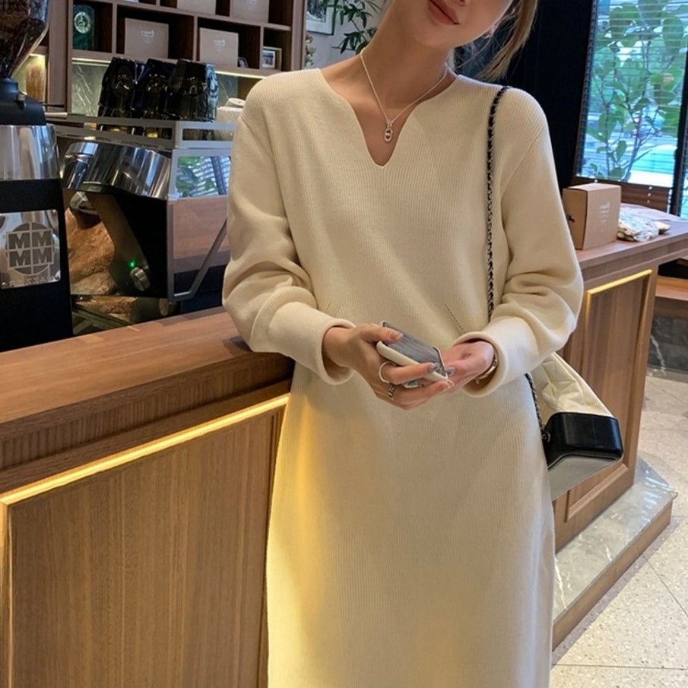 Vネックニットワンピース|オフィスカジュアル レディース 通販【ミレジェネ】