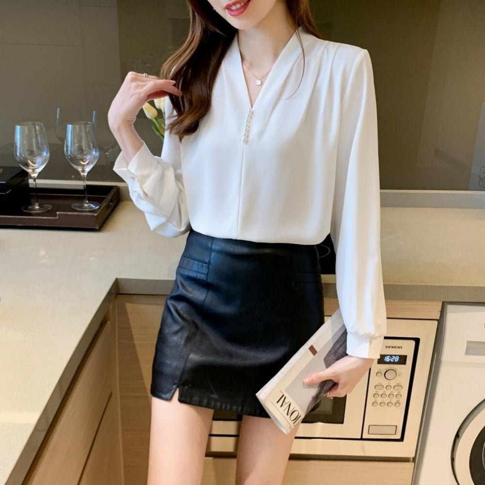 Vネックパール付ブラウス|オフィスカジュアル レディース 通販 Millennial Generation【ミレジェネ】