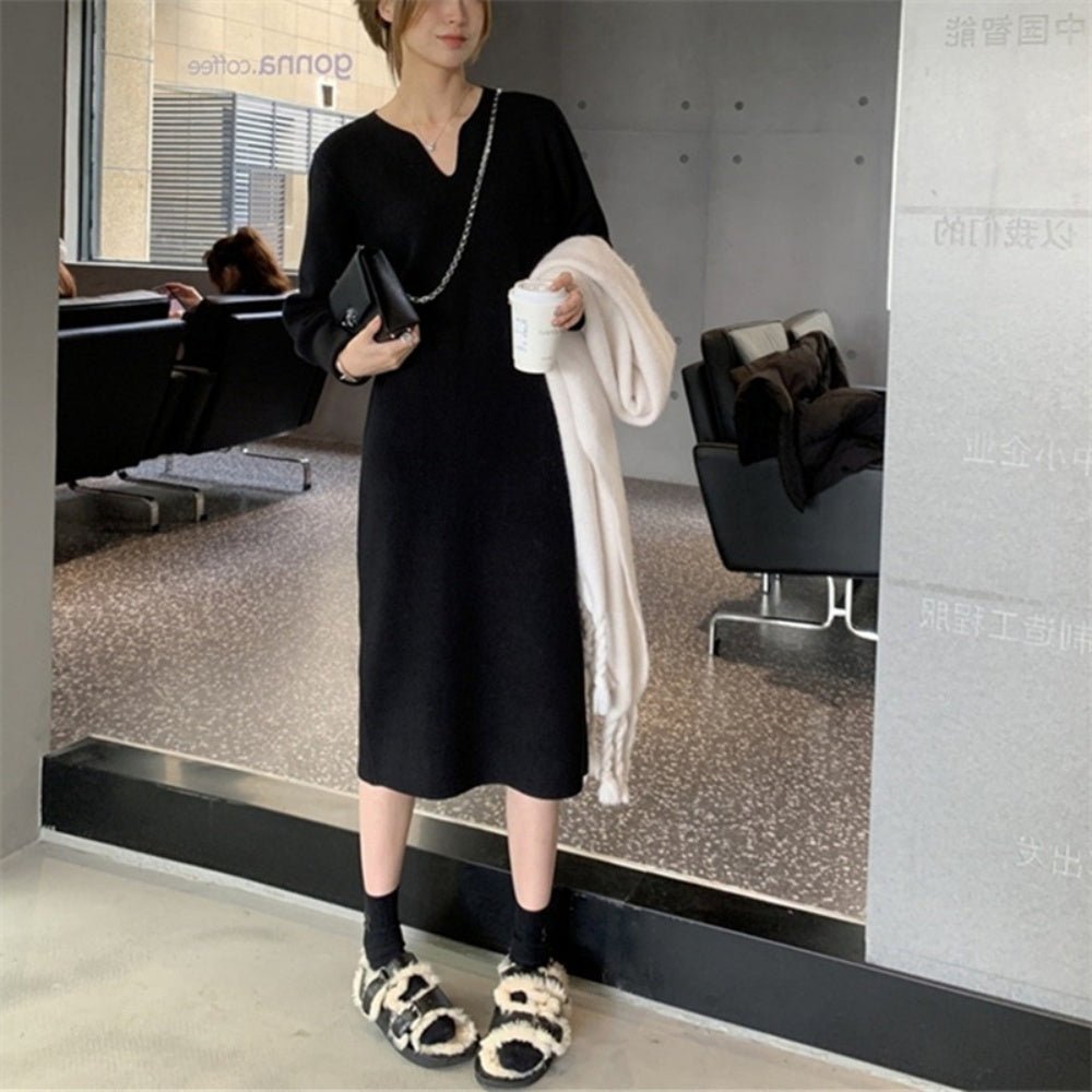 Vネックニットワンピース|オフィスカジュアル レディース 通販【ミレジェネ】