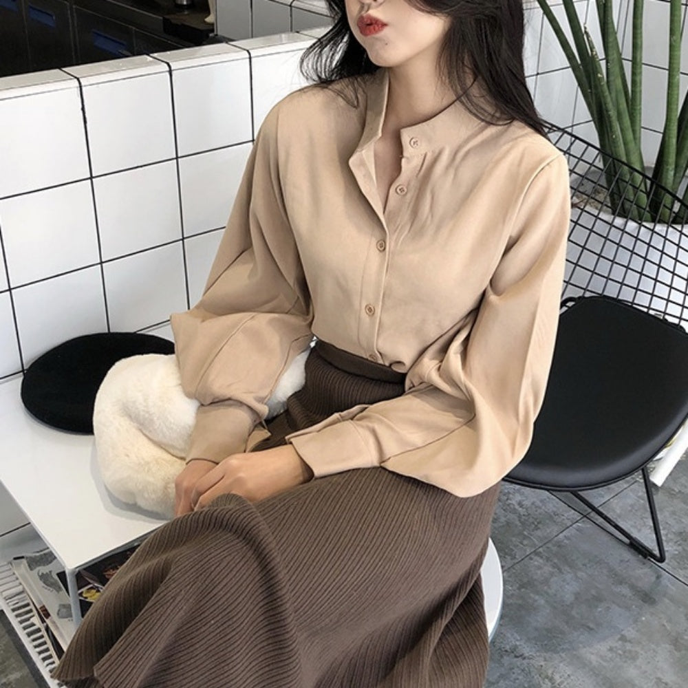 ランタンスリーブノーカラーブラウス