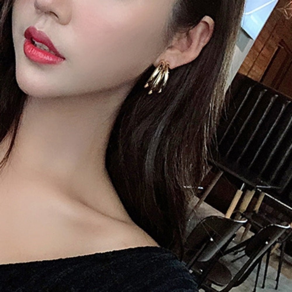 3連リングピアス - Millennial Generation