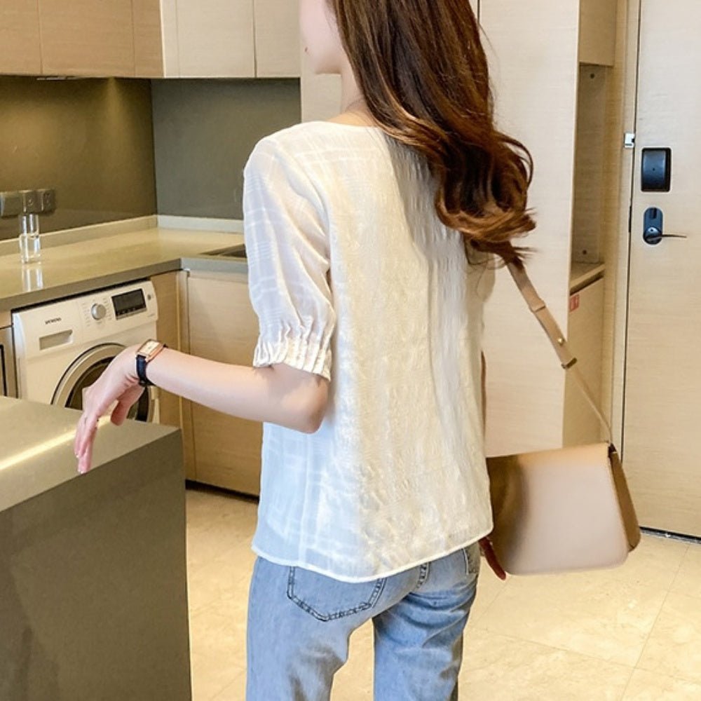 クルーネック袖タックカットソー