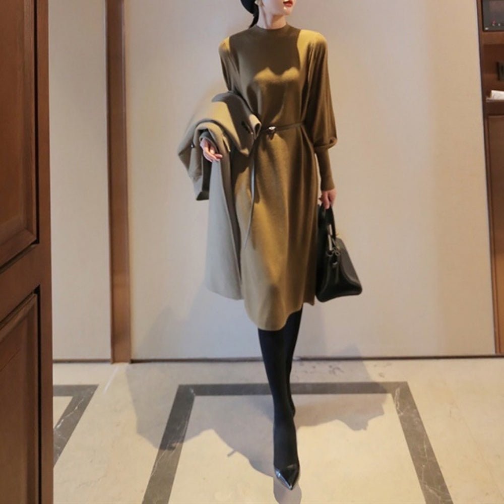 ベルト付きボトルネックニットワンピース