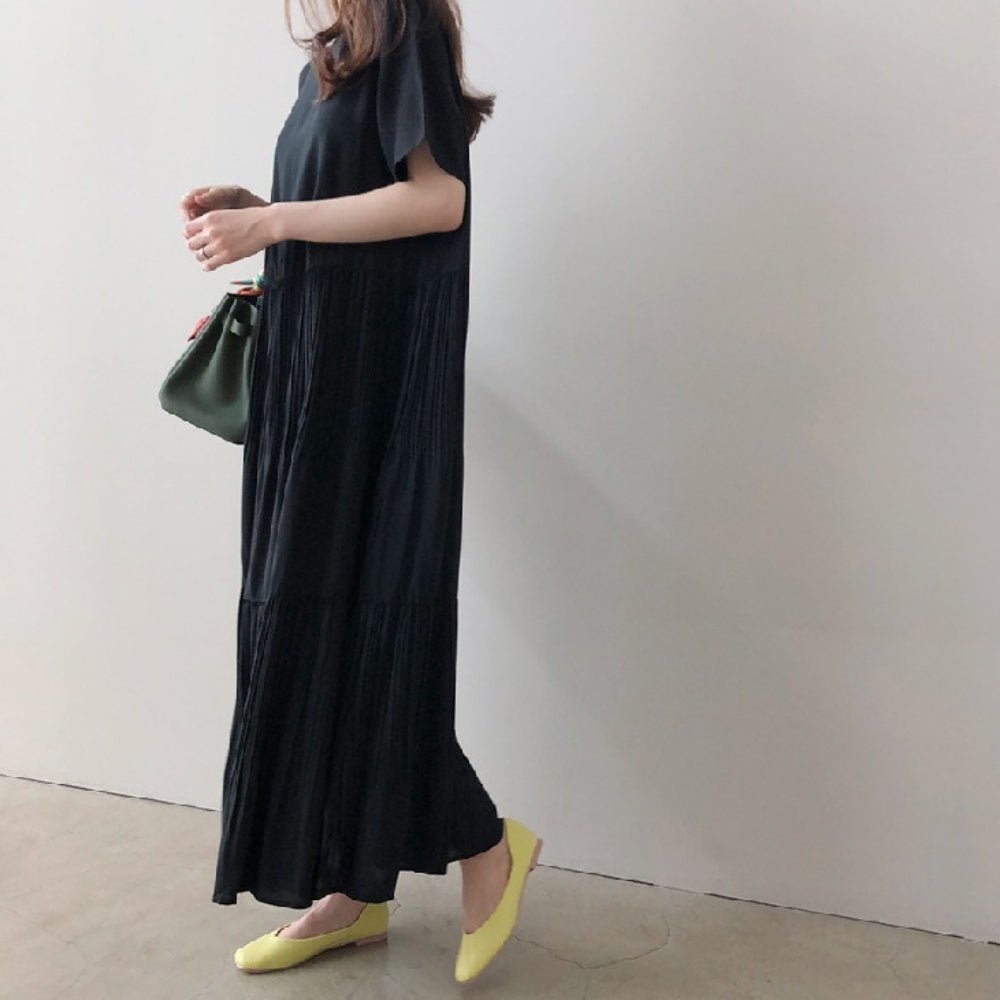 ゆったりラウンドネック半袖ロングワンピース