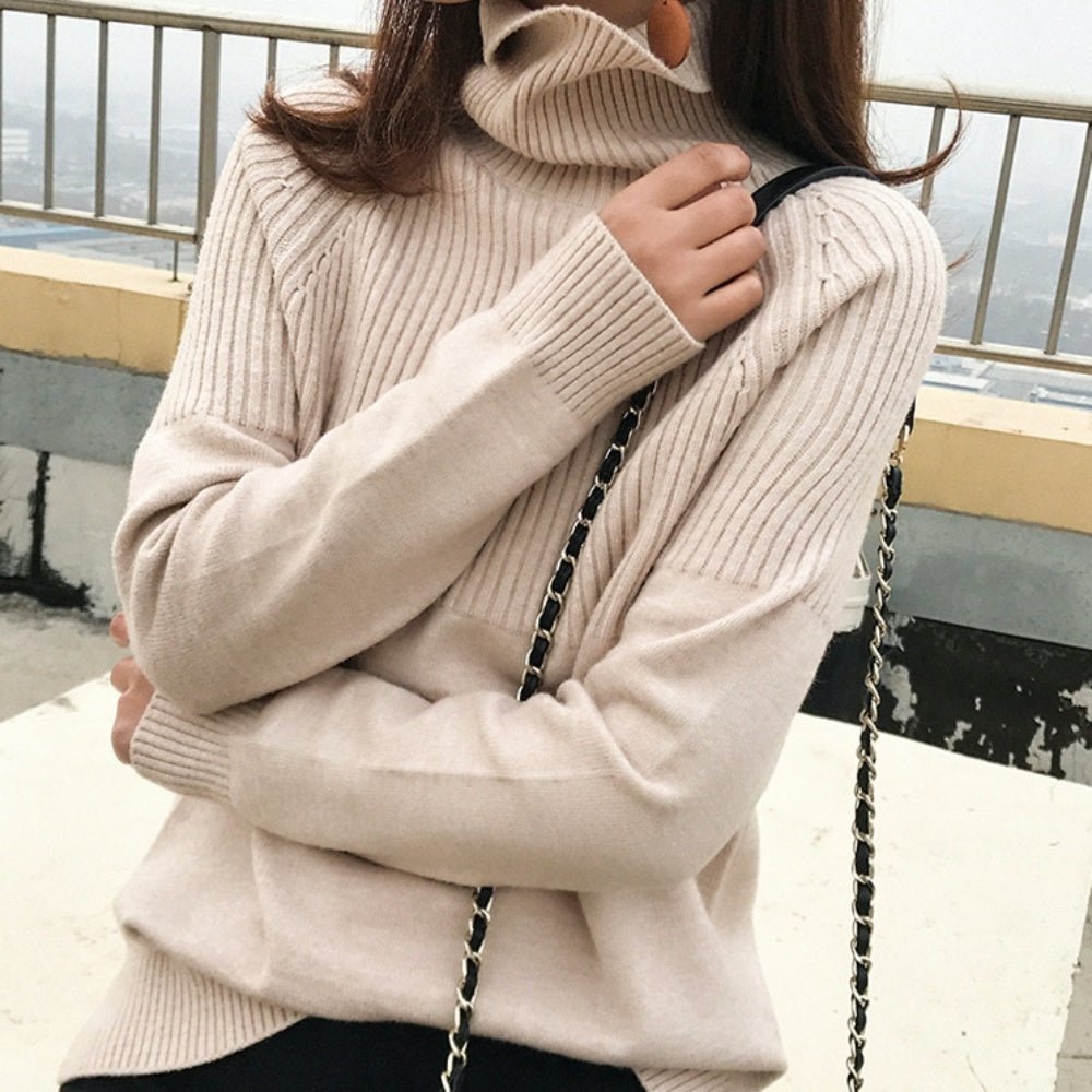 ハーフデザインハイネックニットトップス - Millennial Generation