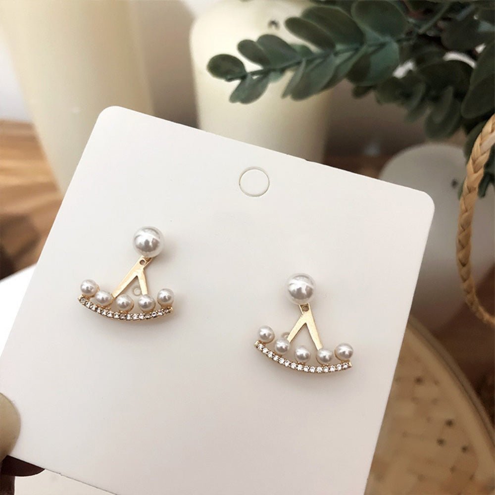 オフィスカジュアル ラインストーン小粒パールピアス ミレジェネ