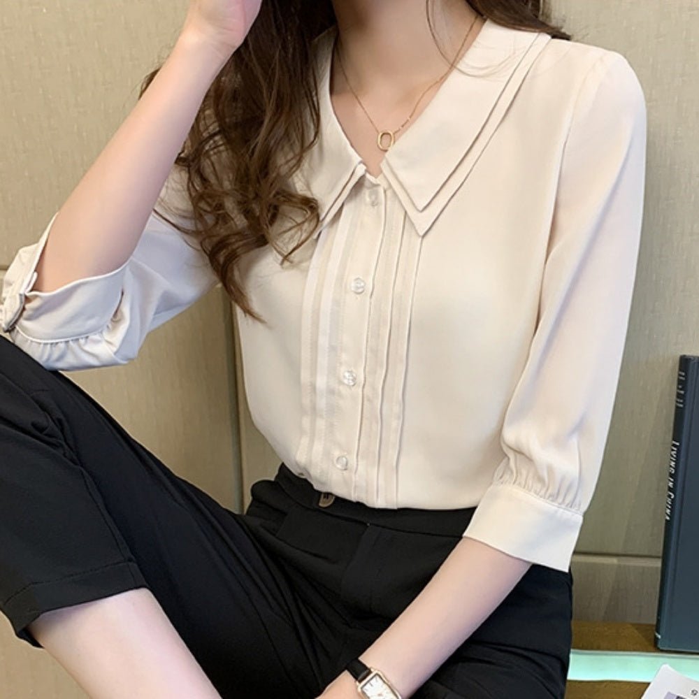 ハーフスリーブダブルカラーブラウス