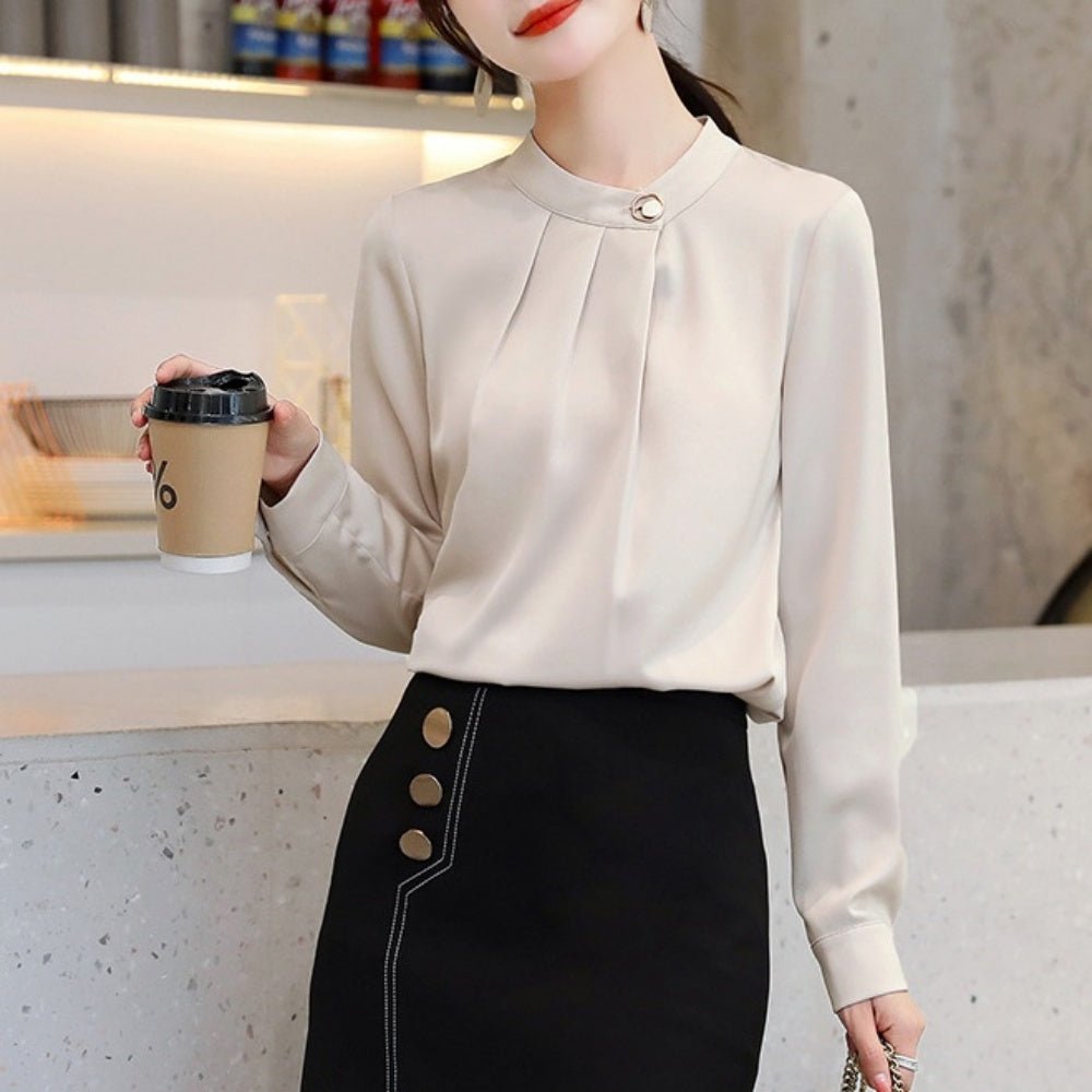 オフィスカジュアル 秋 ワンボタンサテンブラウス ミレジェネ