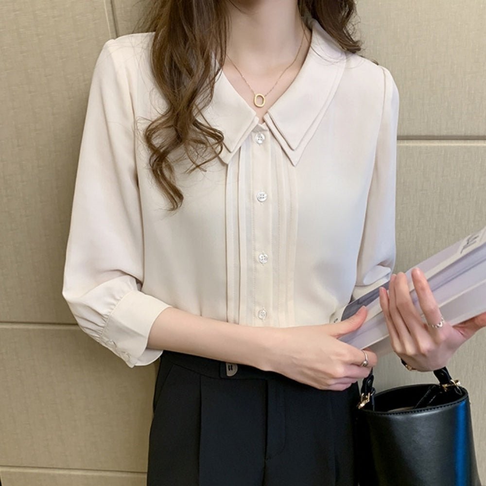 ハーフスリーブダブルカラーブラウス