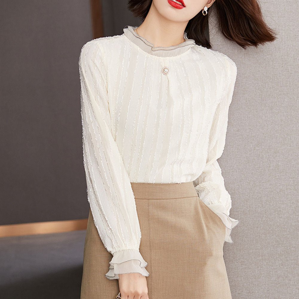 上品シフォンレースシャツ