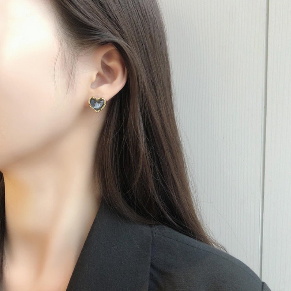 オフィスカジュアル レトロハートピアス ミレジェネ