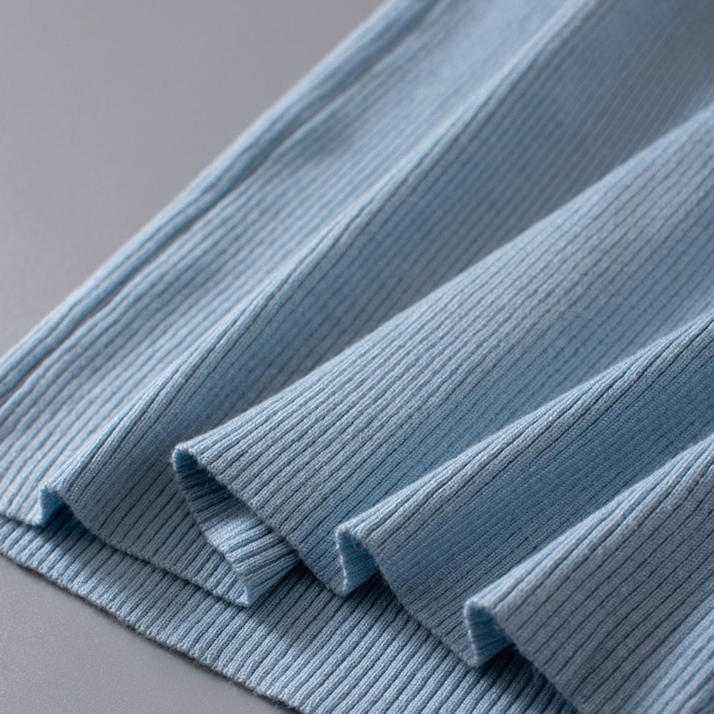 Vネックハーフボタンカットソー