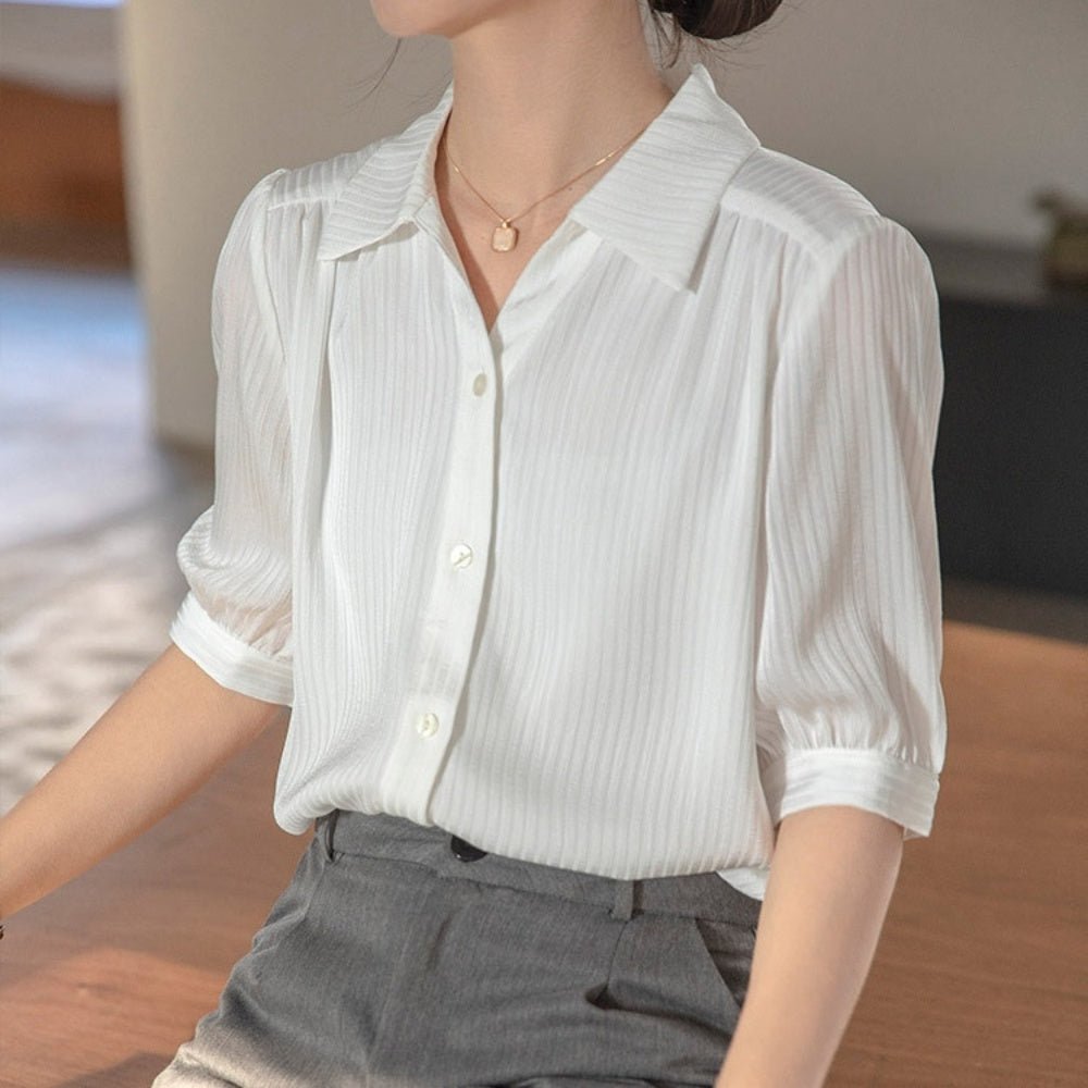 Vネックきれいめハーフスリーブシャツ|オフィスカジュアル レディース 通販【ミレジェネ】