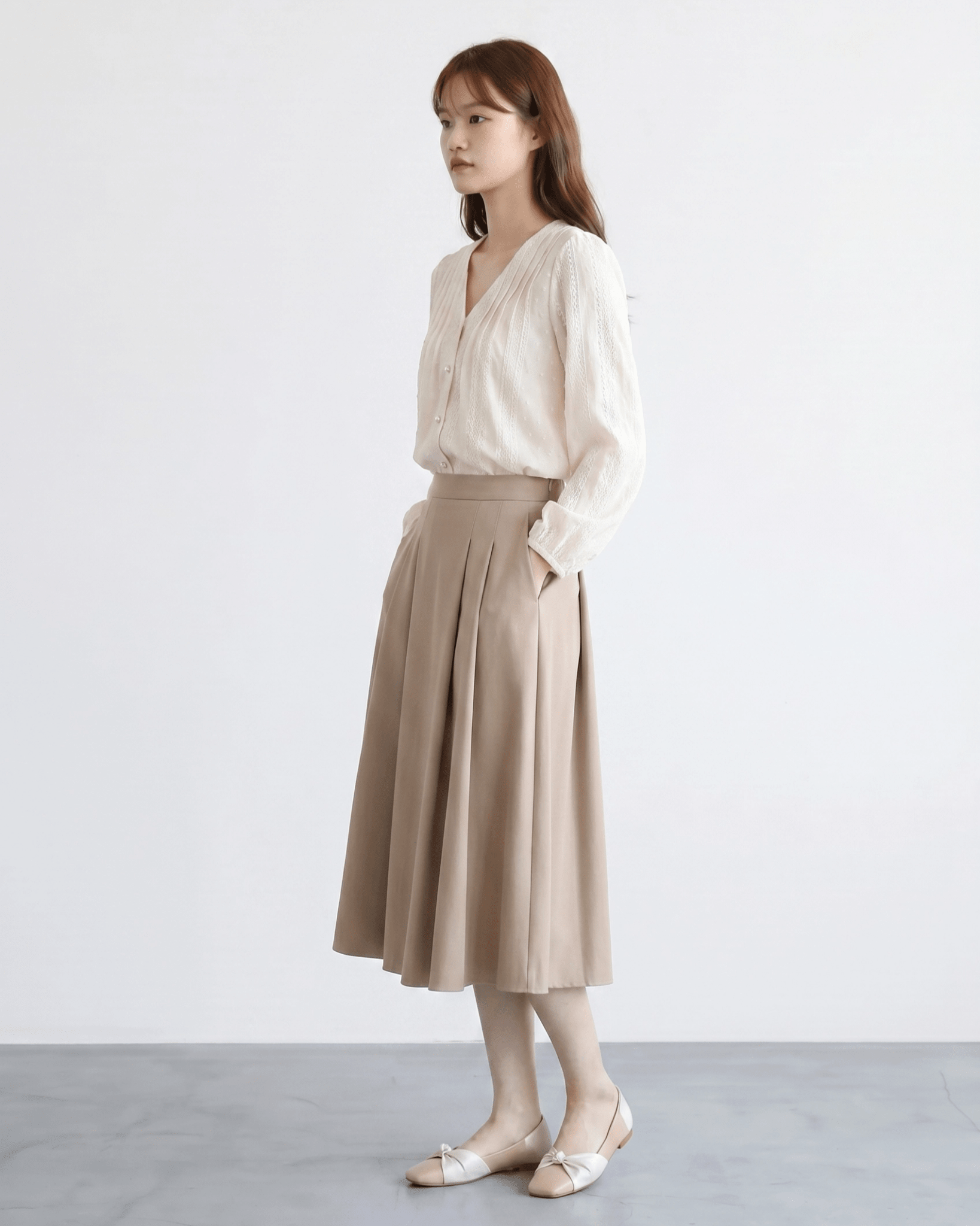 ベージュワントーンコーデ - Millennial Generation