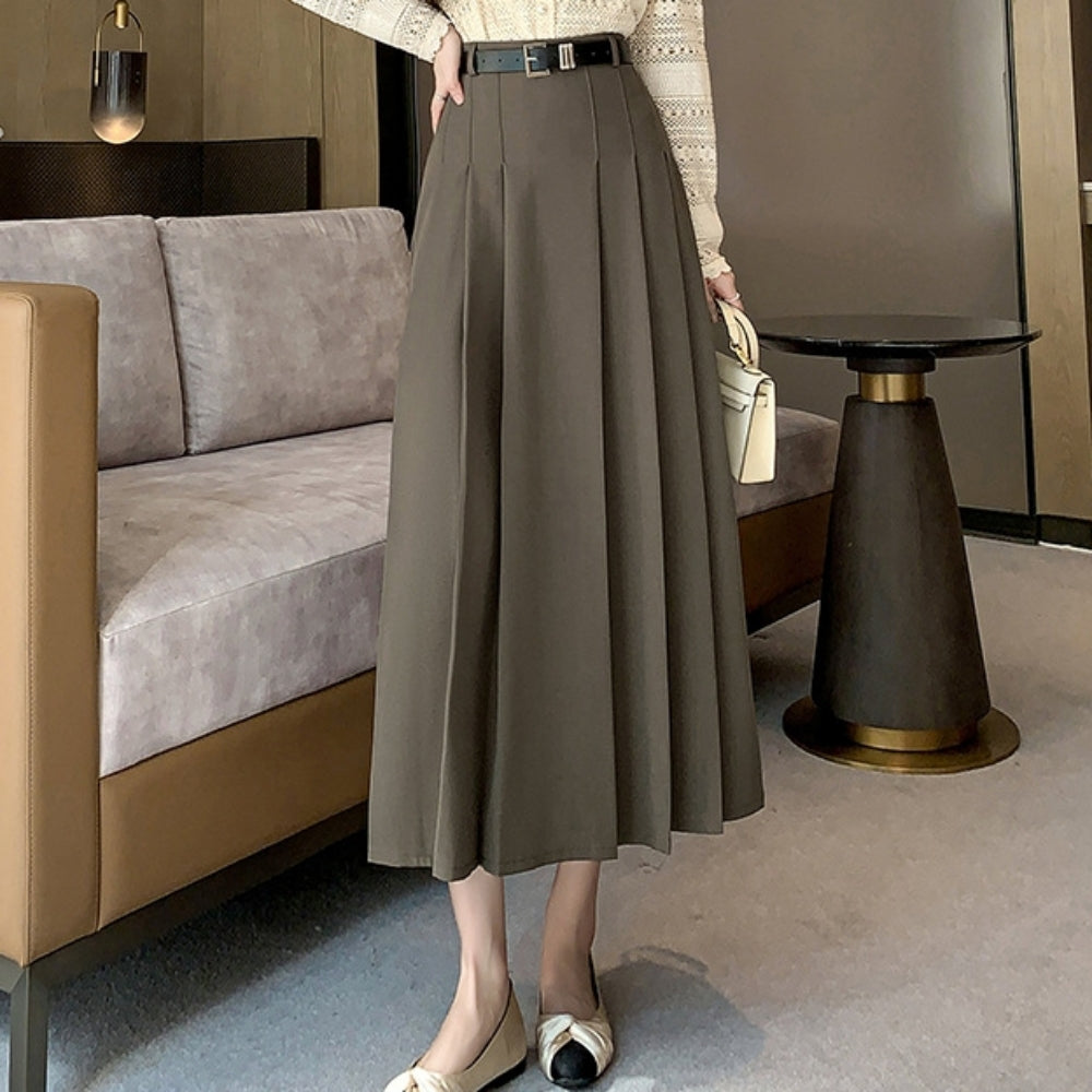 プリーツロングスカート