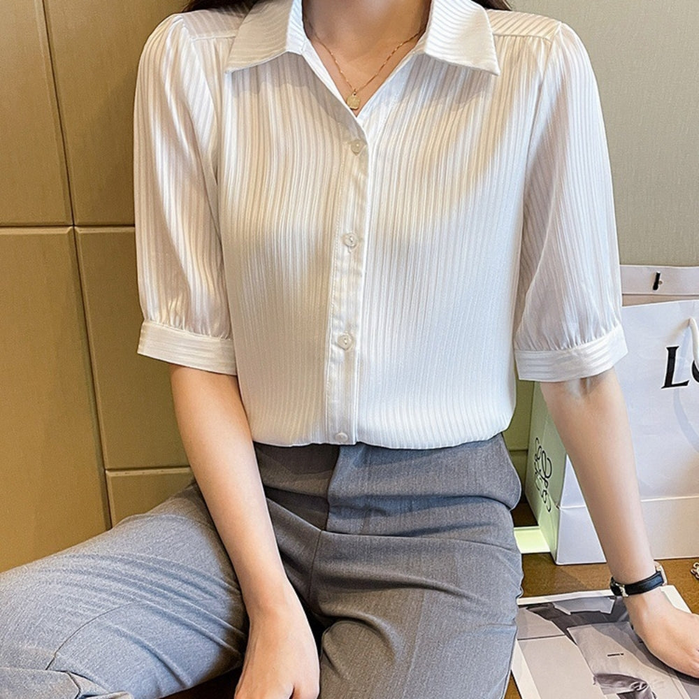 白ストライプミッドスリーブシャツ