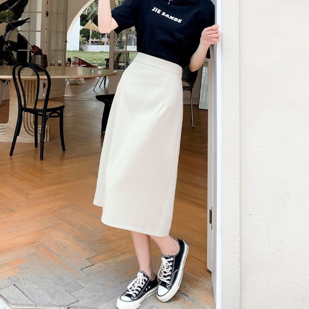 バックスリットＡラインスカート