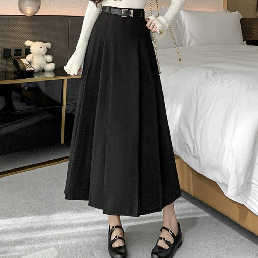 プリーツロングスカート