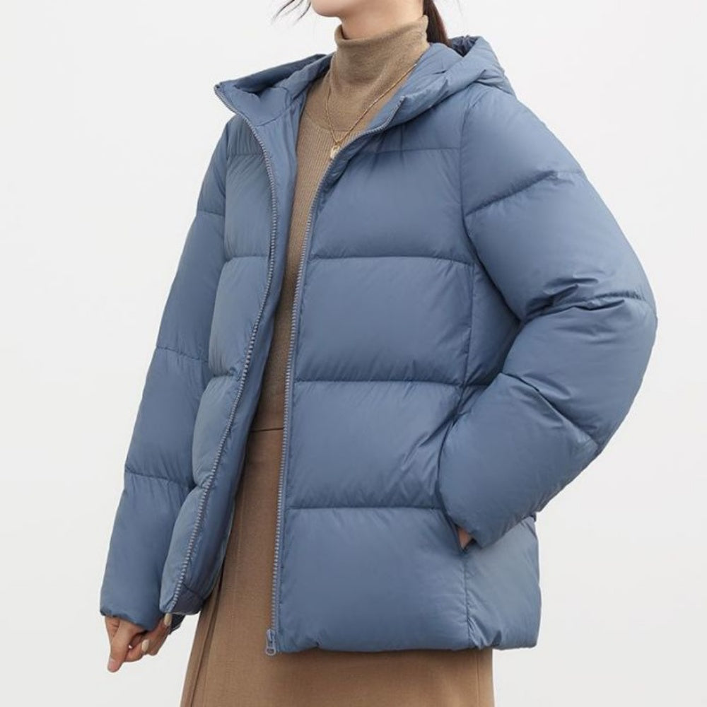 フード付きショートダウンジャケット