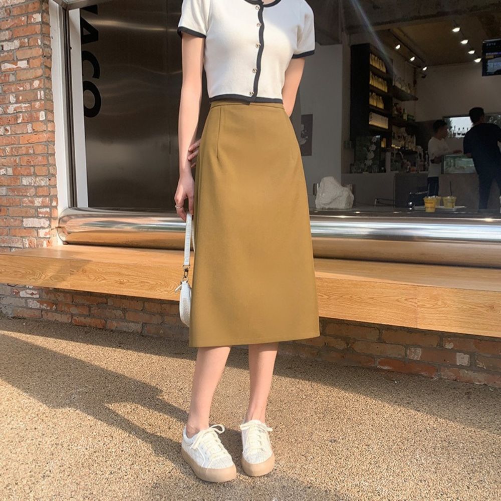 バックスリットＡラインスカート