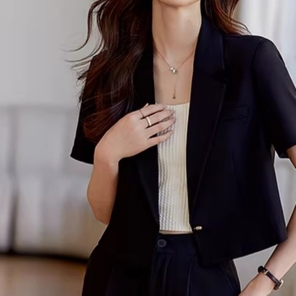 半袖クロップドJK＋ストレートパンツ