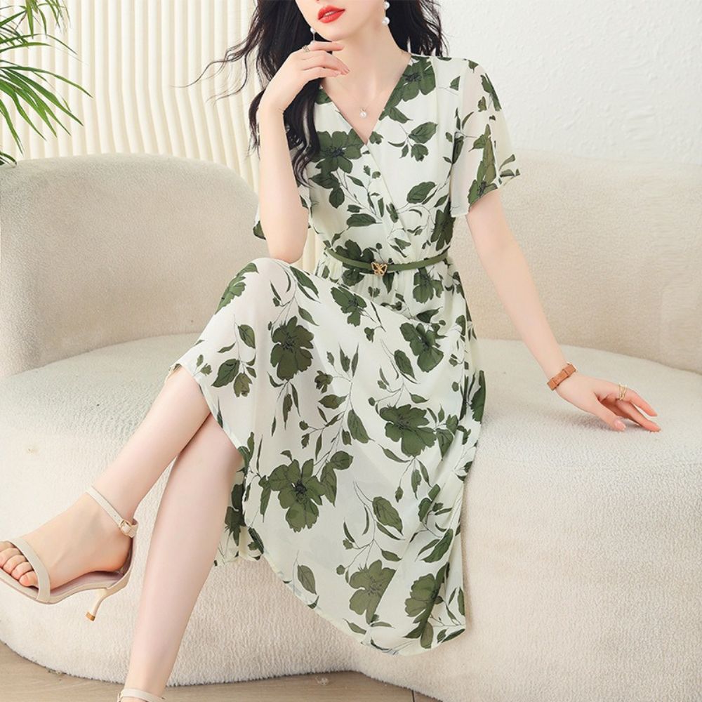 花柄シフォンワンピース