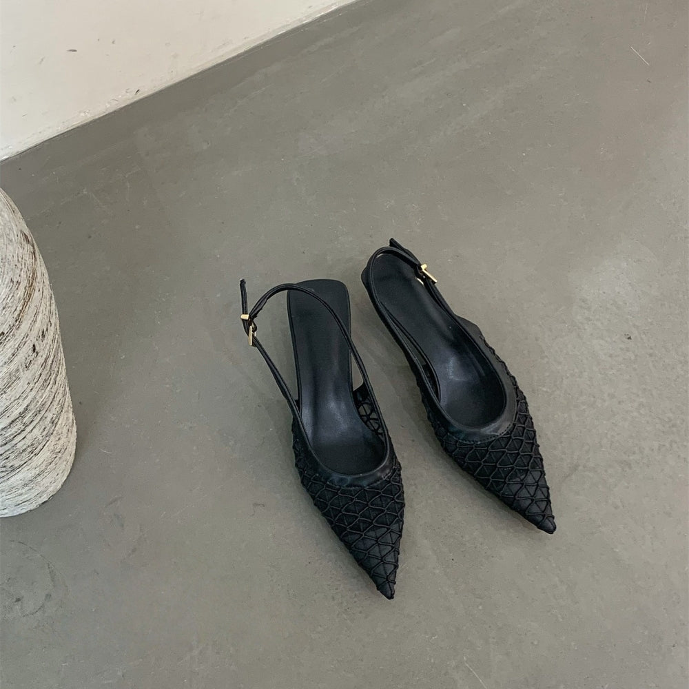キトゥンヒールバックストラップメッシュパンプス