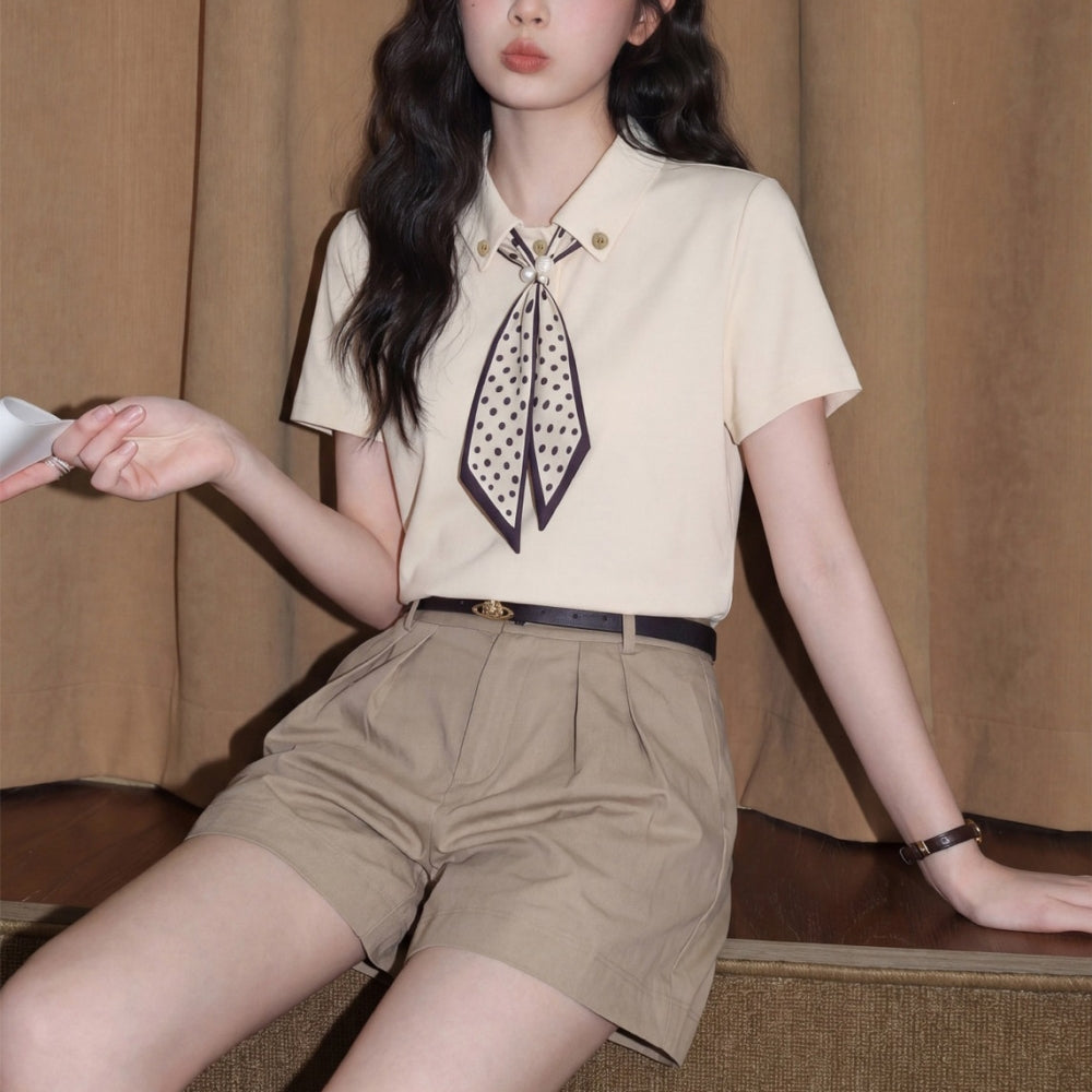 タイ付きポロカラーＴシャツ