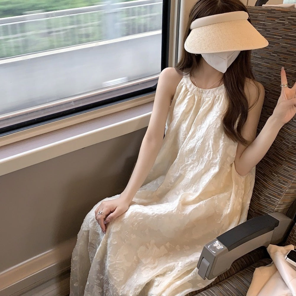 花柄ホルターネックワンピース