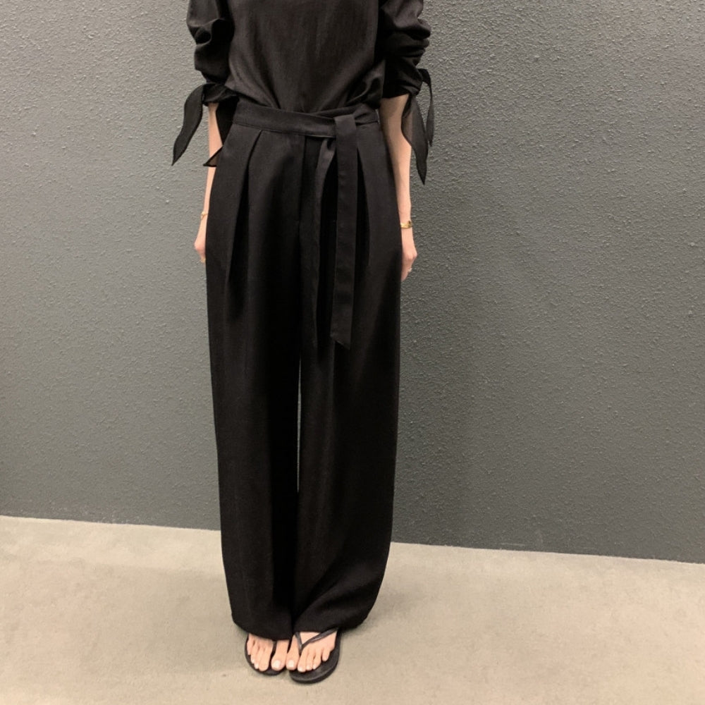ロングベルト付きワイドストレートパンツ｜オフィスカジュアル レディース 通販【ミレジェネ】